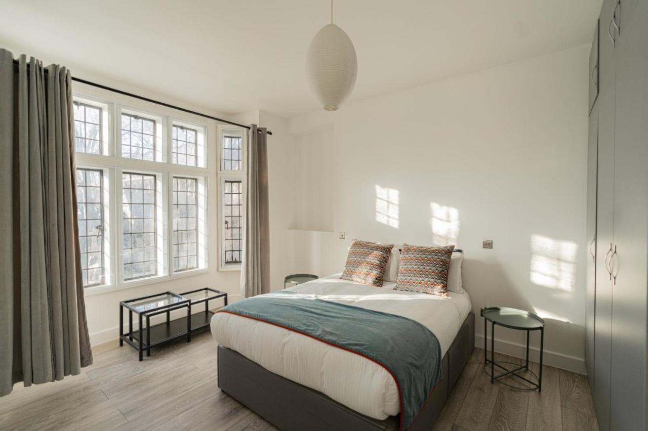 The Apartments Kensington High Street London Eksteriør bilde