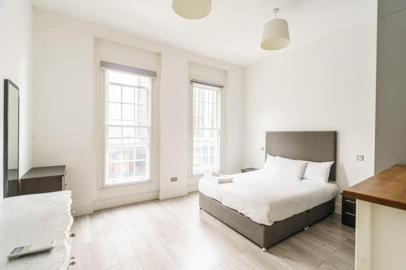 The Apartments Kensington High Street London Eksteriør bilde