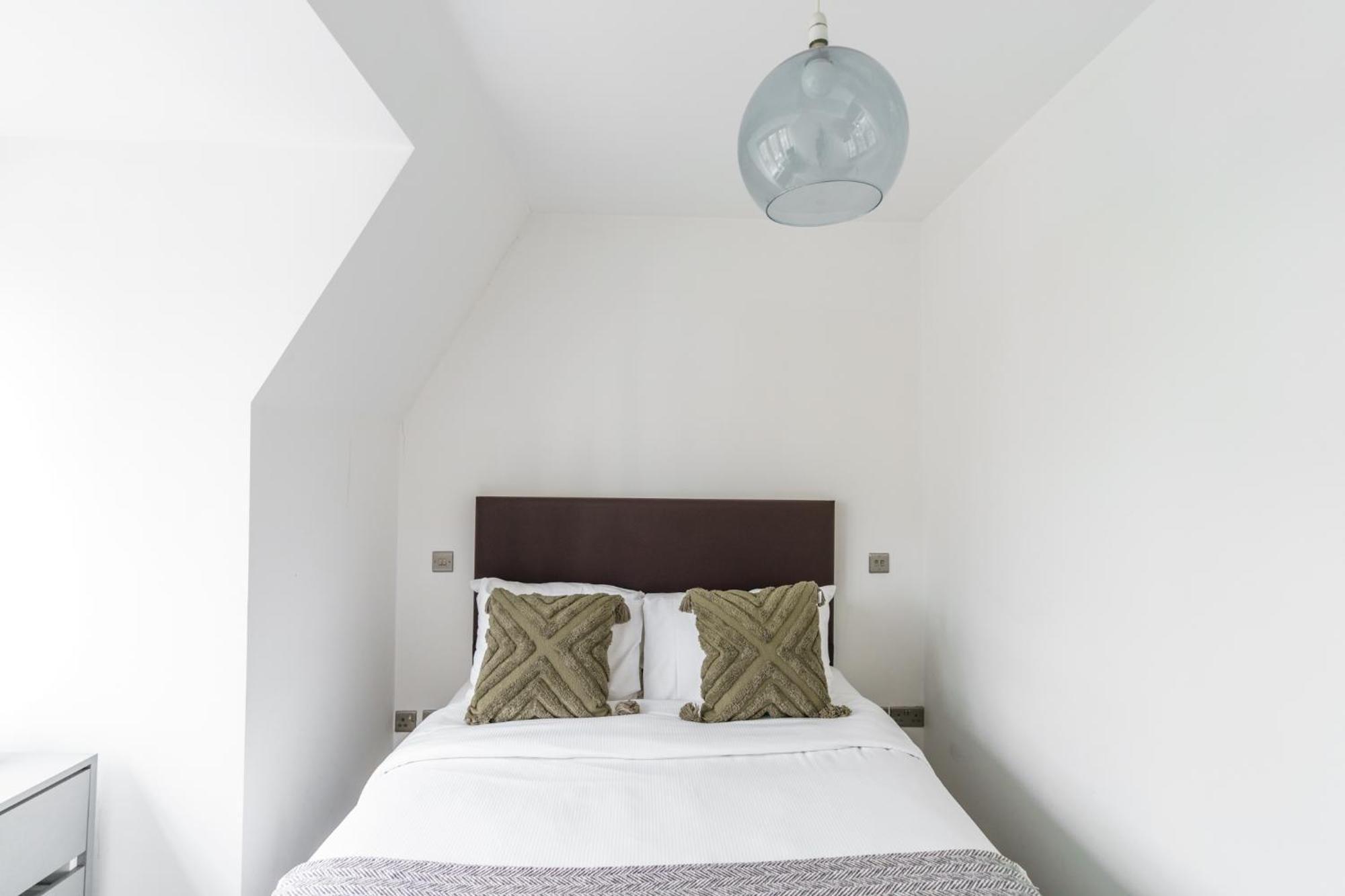 The Apartments Kensington High Street London Eksteriør bilde
