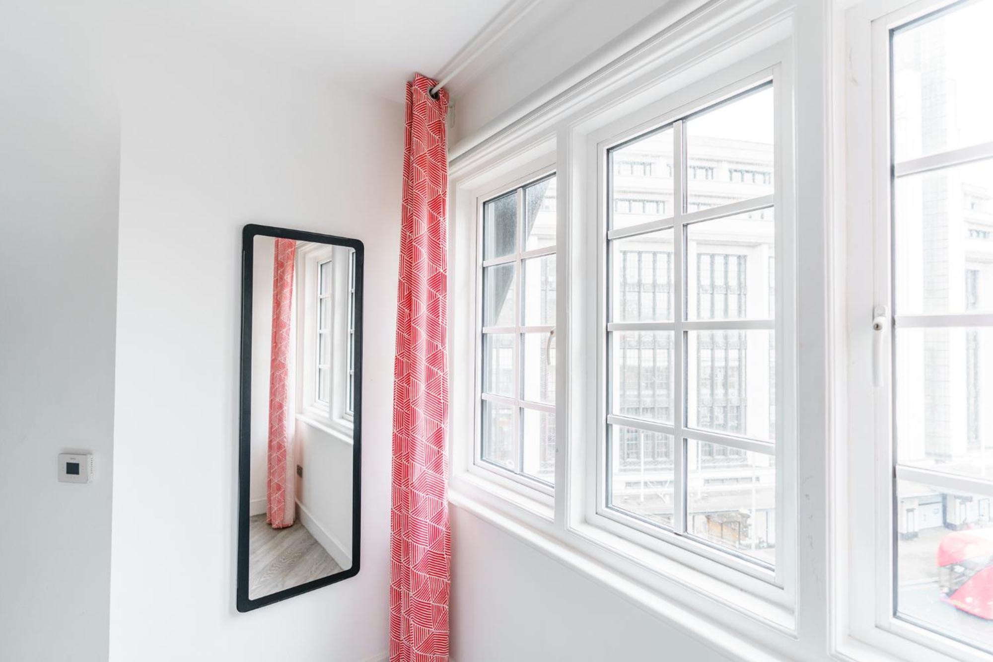 The Apartments Kensington High Street London Eksteriør bilde